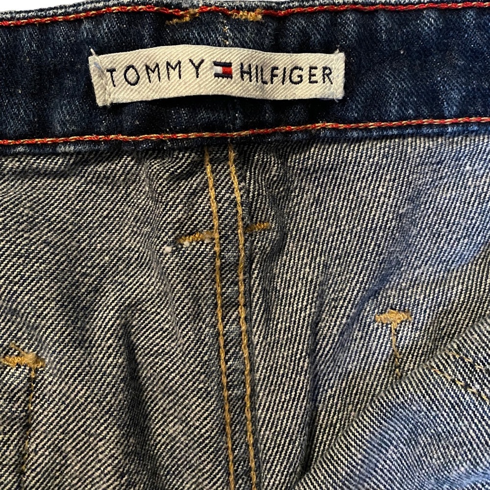 Tommy Hilfiger blue jean shorts. Size 10 - Picture 4 of 4